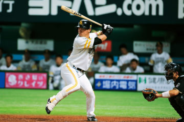 早い者勝ち！ 長谷川勇也選手 数少ない 直筆サイン色紙＋カード 福岡ソフトバンクホークス