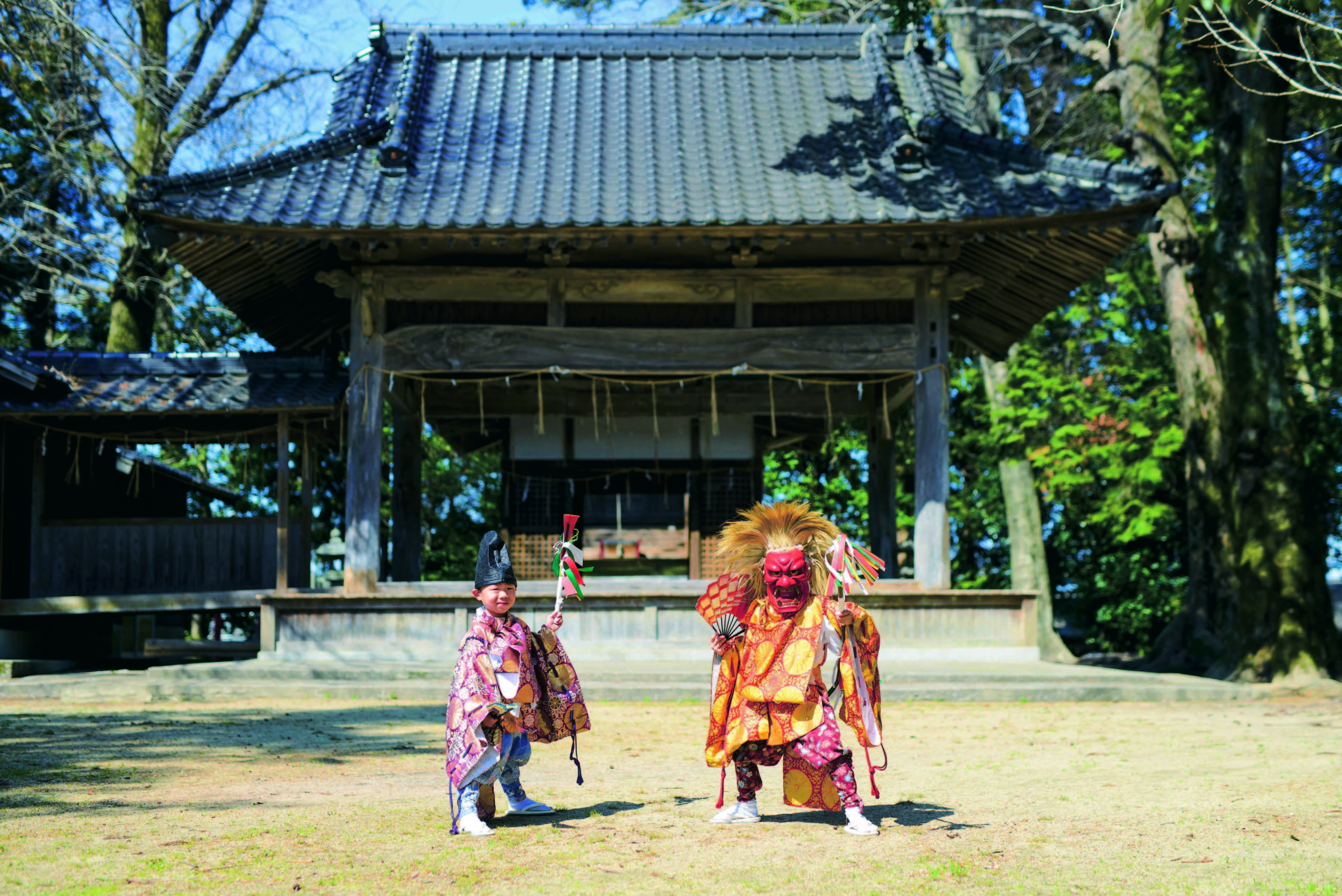 上毛町「小さな神様、おりてきた 伝え継ぐ里神楽」 | ふくおかナビ