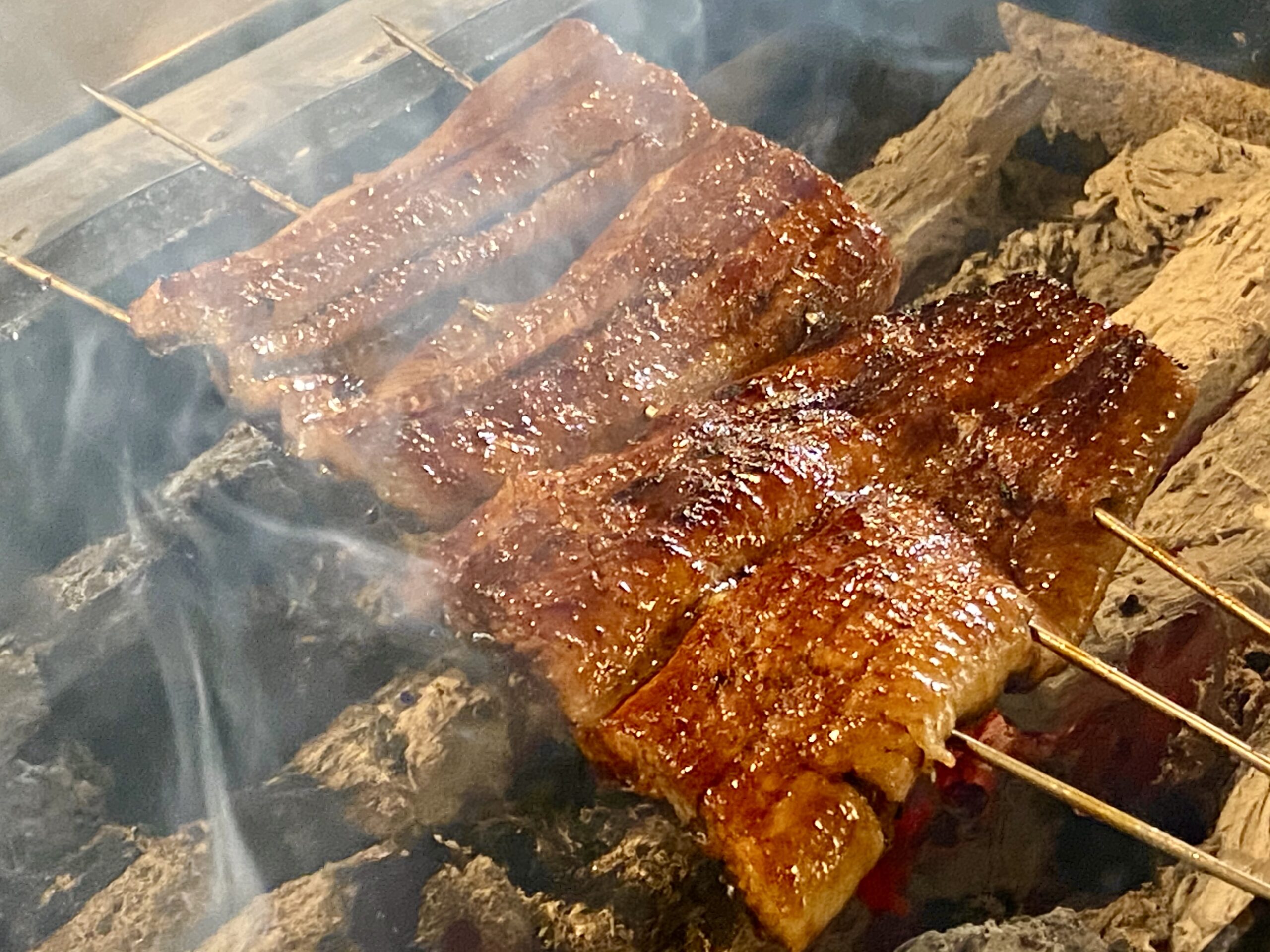 博多ランチ 焼き鳥屋さんが備長炭でじっくり焼き上げる絶品の うな重 ふくおかナビ